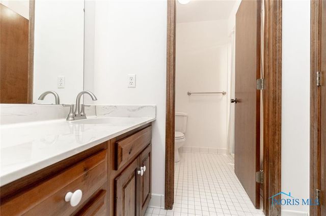 5235 Brookfield Lane, Sylvania, OH 43560