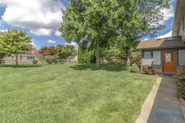 5235 Brookfield Lane, Sylvania, OH 43560