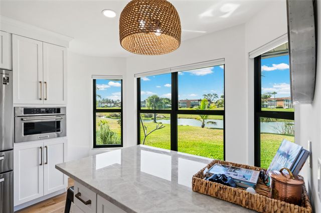 345 W Forest Trail, Vero Beach, FL 32962