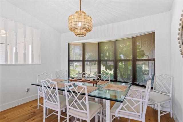 345 W Forest Trail, Vero Beach, FL 32962