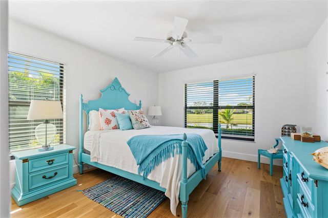 345 W Forest Trail, Vero Beach, FL 32962