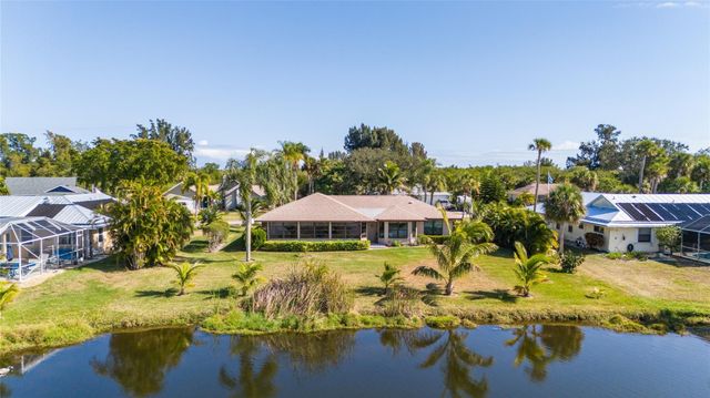 345 W Forest Trail, Vero Beach, FL 32962