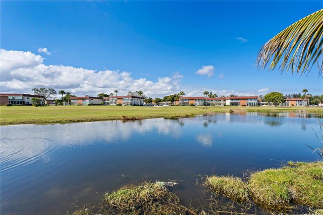 345 W Forest Trail, Vero Beach, FL 32962