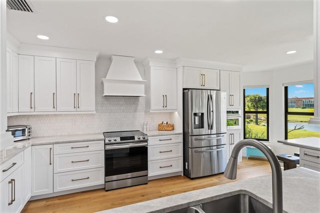 345 W Forest Trail, Vero Beach, FL 32962