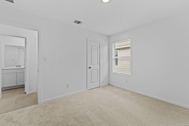 12719 KATHLEEN ST, St Hedwig, TX 78152