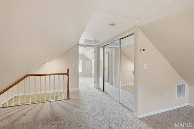 5711 Mardel Avenue, St Louis, MO 63109