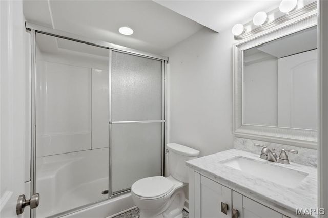 5711 Mardel Avenue, St Louis, MO 63109