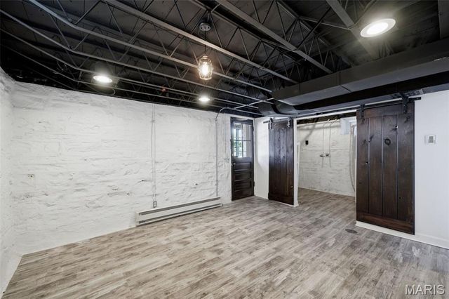 5711 Mardel Avenue, St Louis, MO 63109