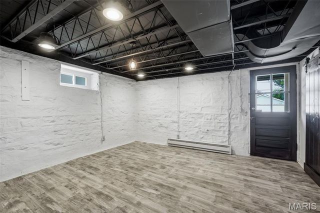 5711 Mardel Avenue, St Louis, MO 63109