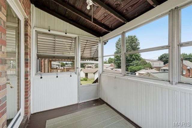 5711 Mardel Avenue, St Louis, MO 63109