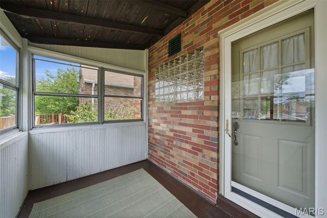 5711 Mardel Avenue, St Louis, MO 63109