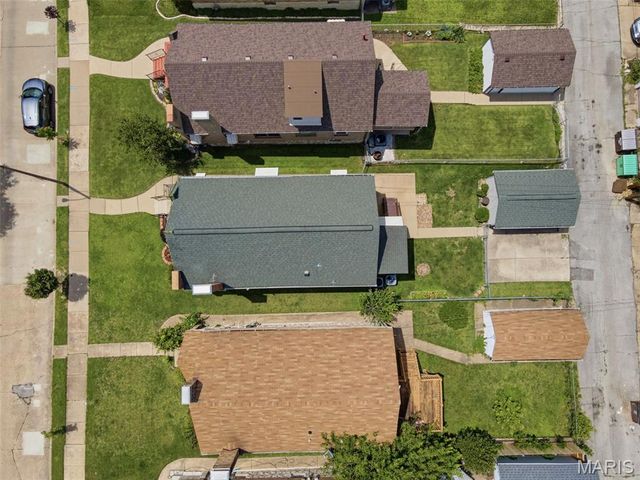 5711 Mardel Avenue, St Louis, MO 63109