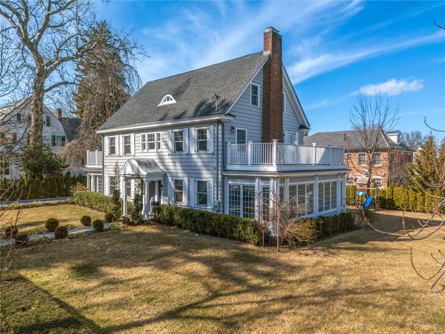 245 Arleigh Road, Douglaston, NY 11363