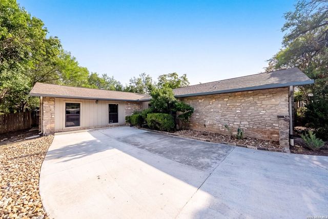 602 Coach Rd, San Antonio, TX 78216