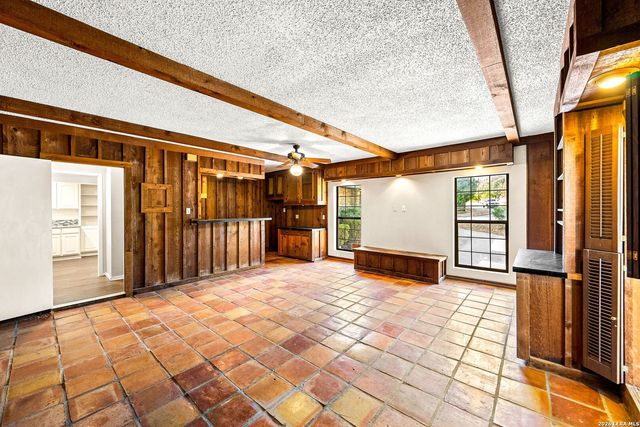 602 Coach Rd, San Antonio, TX 78216
