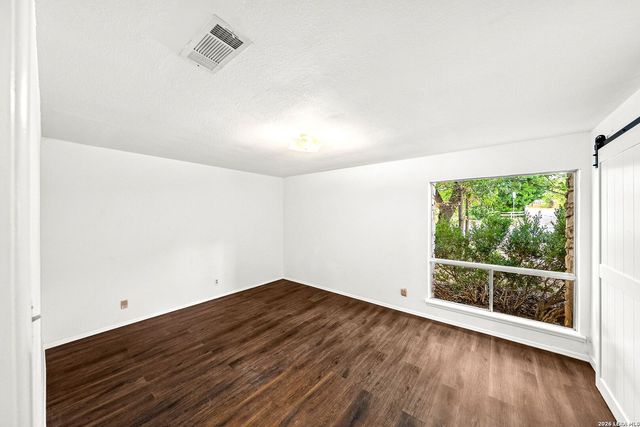602 Coach Rd, San Antonio, TX 78216