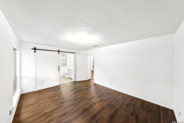 602 Coach Rd, San Antonio, TX 78216