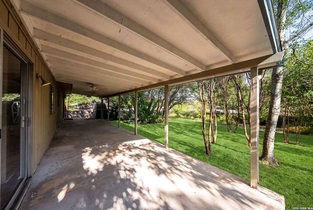 602 Coach Rd, San Antonio, TX 78216