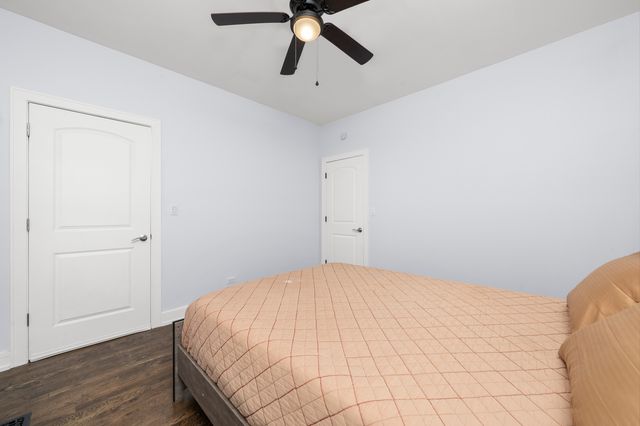 2510 E 109th Street, Chicago, IL 60617