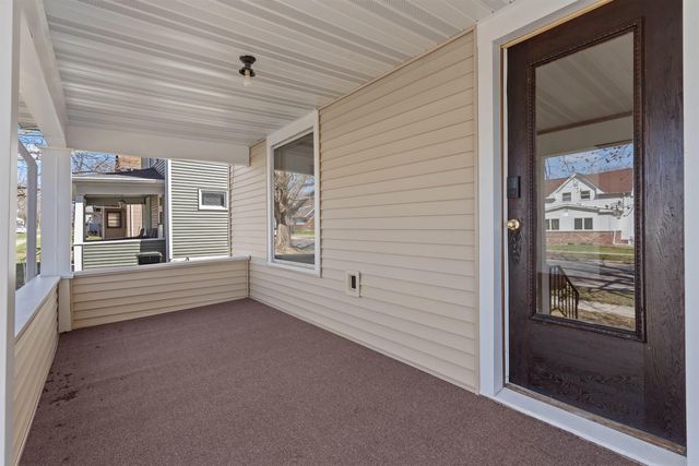 1835 W 3rd Street, Waterloo, IA 50701