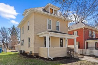 1835 W 3rd Street, Waterloo, IA 50701