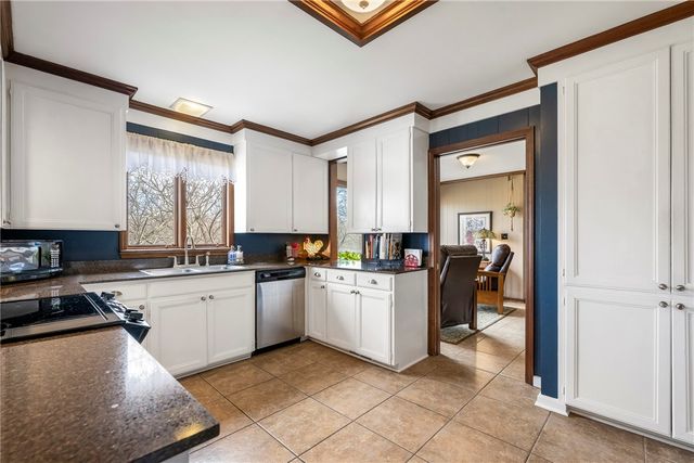 115 S Garrett Street, Siloam Springs, AR 72761