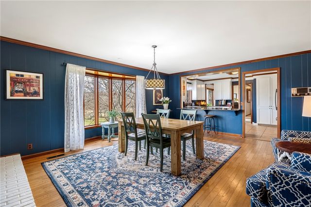 115 S Garrett Street, Siloam Springs, AR 72761