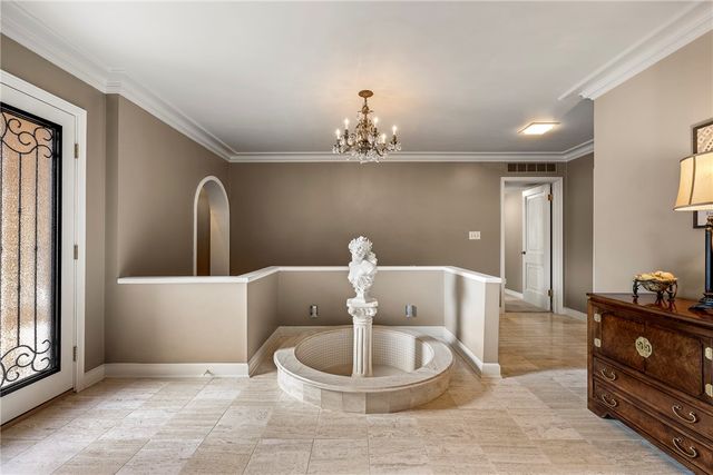 115 S Garrett Street, Siloam Springs, AR 72761