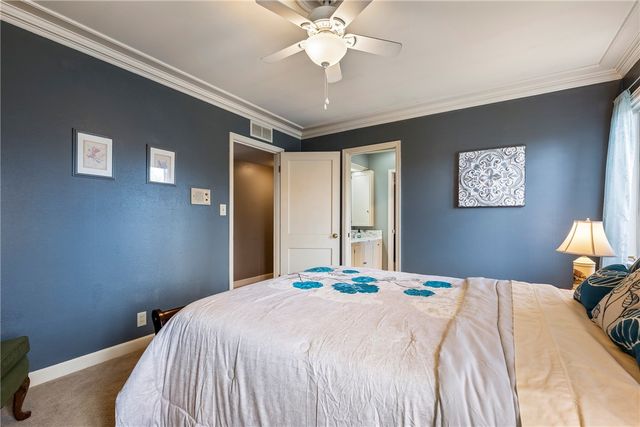 115 S Garrett Street, Siloam Springs, AR 72761