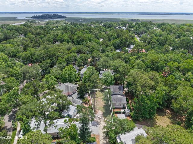 5 Bishop Road, Beaufort, SC 29906