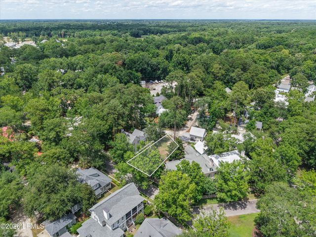 5 Bishop Road, Beaufort, SC 29906