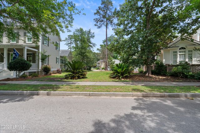 5 Bishop Road, Beaufort, SC 29906