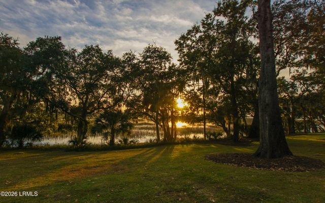 5 Bishop Road, Beaufort, SC 29906