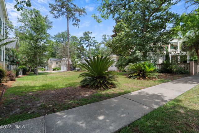 5 Bishop Road, Beaufort, SC 29906