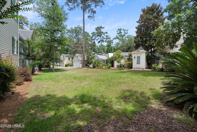 5 Bishop Road, Beaufort, SC 29906