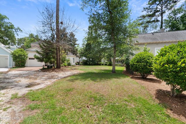 5 Bishop Road, Beaufort, SC 29906