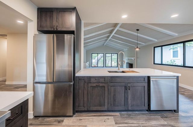 52 Country Club, Pacific Grove, CA 93950