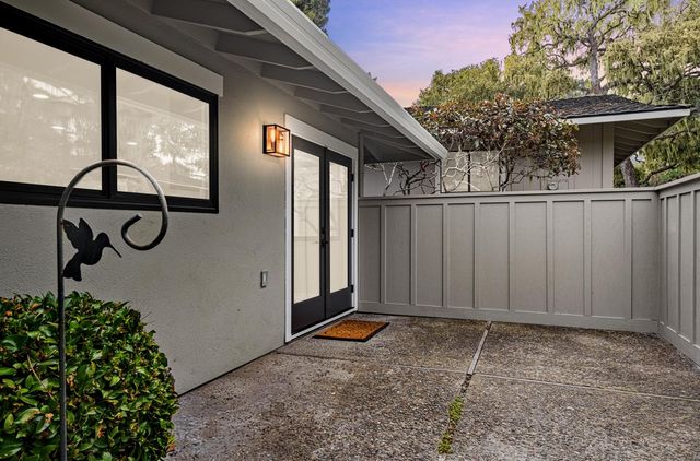 52 Country Club, Pacific Grove, CA 93950