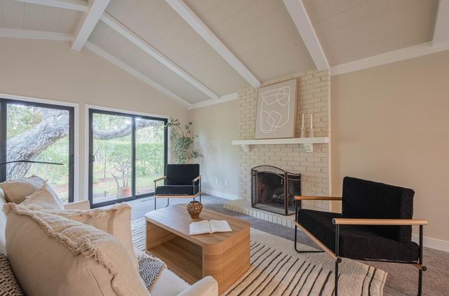 52 Country Club, Pacific Grove, CA 93950