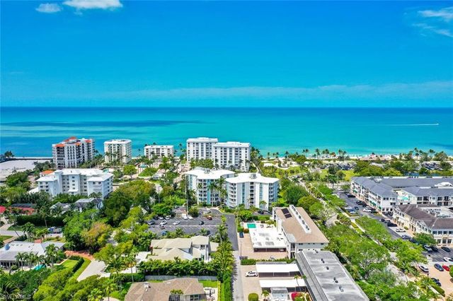 1300 Gulf Shore BLVD N 205, Naples, FL 34102