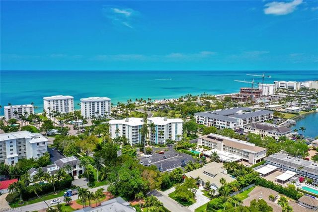 1300 Gulf Shore BLVD N 205, Naples, FL 34102