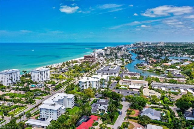 1300 Gulf Shore BLVD N 205, Naples, FL 34102