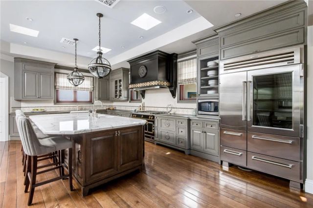 500 N Poinsettia Avenue, Manhattan Beach, CA 90266