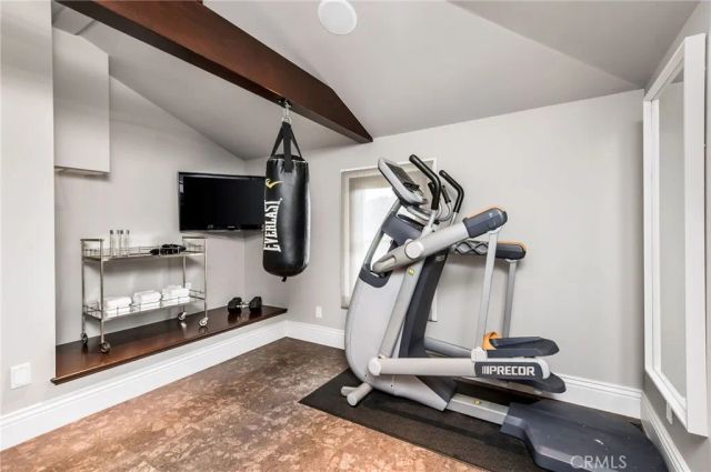 500 N Poinsettia Avenue, Manhattan Beach, CA 90266