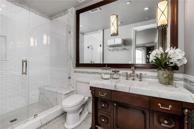 500 N Poinsettia Avenue, Manhattan Beach, CA 90266