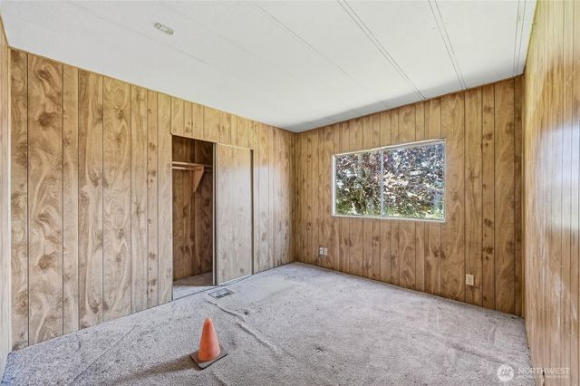 32711 Commission Avenue, Black Diamond, WA 98010