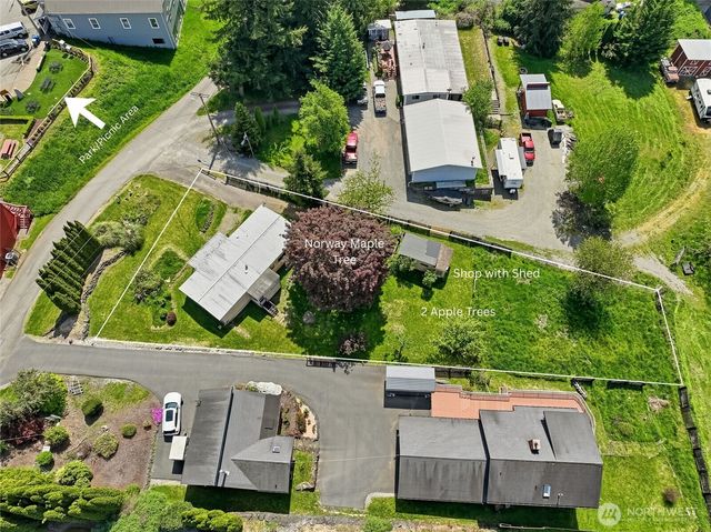 32711 Commission Avenue, Black Diamond, WA 98010