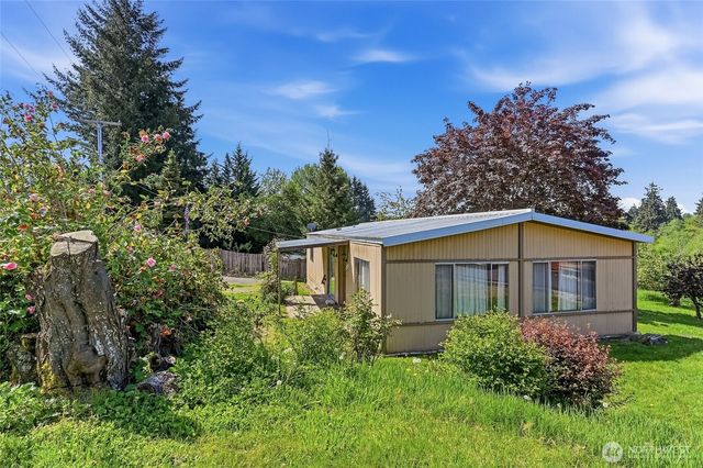 32711 Commission Avenue, Black Diamond, WA 98010