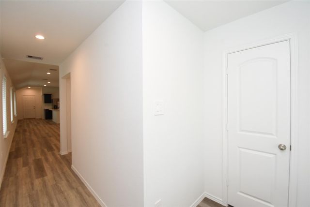 12218 Deep Stream Ln, Houston, TX 77067