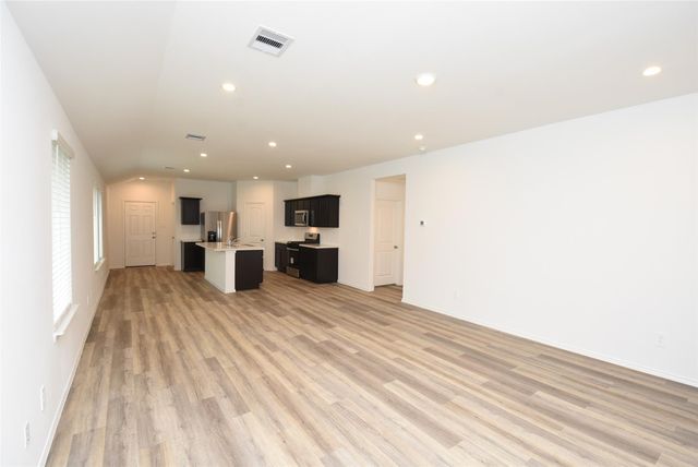 12218 Deep Stream Ln, Houston, TX 77067
